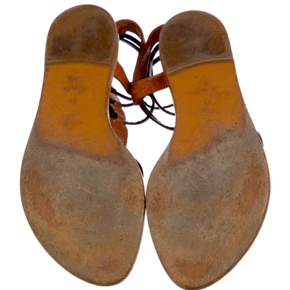 ⭐️⭐️Authentic Louis Vuitton Gladiator Sandals⭐️⭐️ - Picture 4 of 6